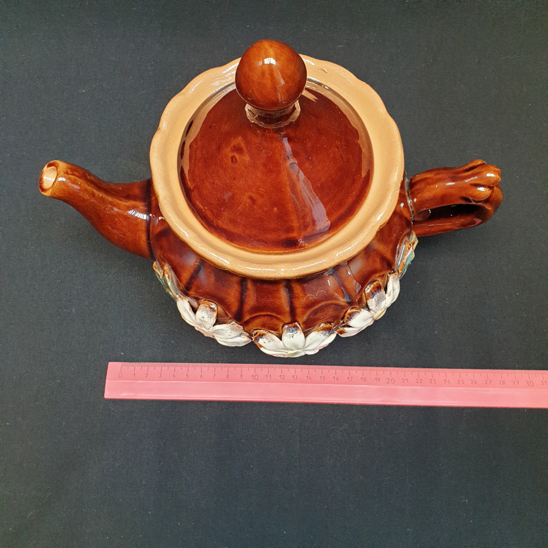 Чайник большой с цветочным узором, обливная керамика. Картинка 6
